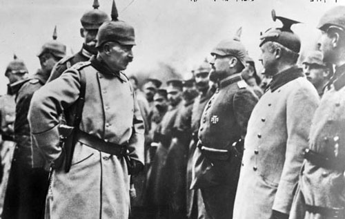 Vì sao Hoàng đế Đức không bị xét xử tội phạm chiến tranh?