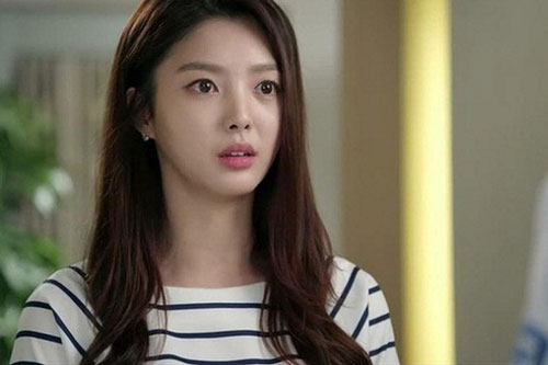 Chiêu "vạch mặt" chồng sắp cưới ngoại tình cao tay của vợ trẻ