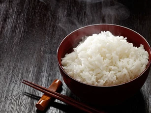 Thêm 2 thứ này vào nồi khi nấu cơm, đảm bảo mẹ chồng khó tính đến mấy cũng tấm tắc khen ngon