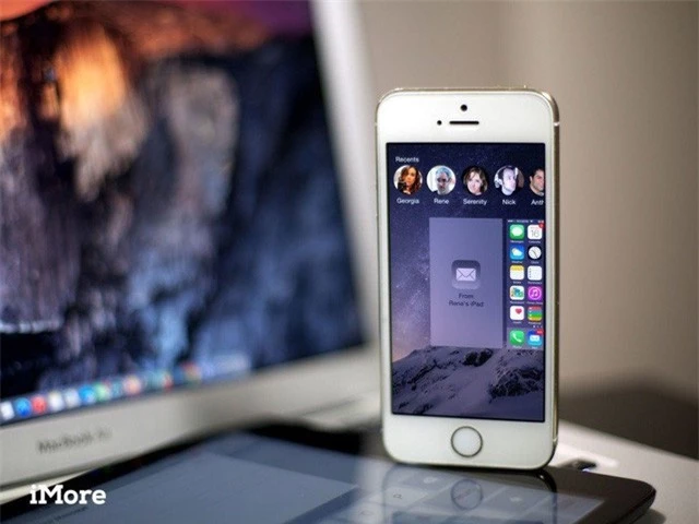 Apple bị phạt 25 triệu Euro vì làm chậm iPhone - Ảnh 1.