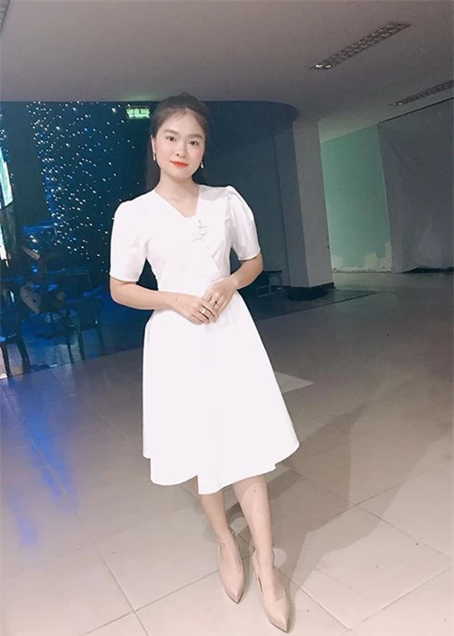 Nhan sac xinh dep cua Thien Nhan sau 6 nam dang quang Giong hat Viet nhi-Hinh-11