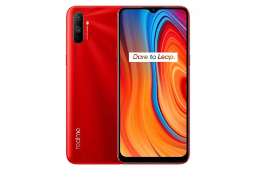 Sức mạnh phần cứng của Realme C3 đến từ vi xử lý Mediatek Helio G70 (12nm) lõi 8 với xung nhịp tối đa 2 GHz, GPU Mali-G52 2EEMC2. RAM 3 GB/ROM 32 GB hoặc RAM 4 GB/ROM 64 GB, có khay cắm thẻ microSD với dung lượng tối đa 256 GB. Hệ điều hành Android 10.0; được tuỳ biến trên giao diện người dùng Realme 1.0.