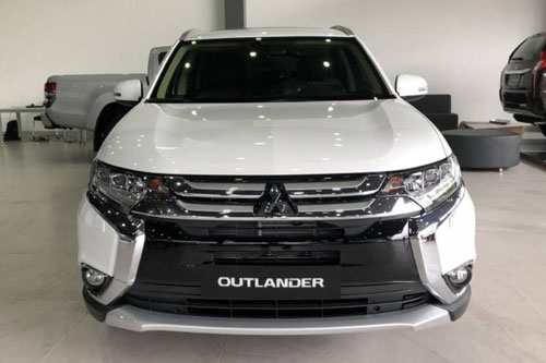 Bảng giá xe Mitsubishi tháng 2/2020: Giảm giá sốc