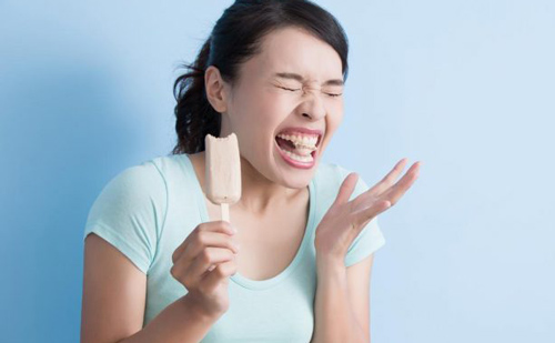 Ê răng, đau buốt đến mấy cũng hết sạch chỉ cần làm điều vô cùng đơn giản này