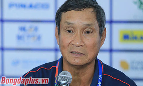 HLV Mai Đức Chung: ‘Việt Nam hoàn thành tới 3 mục tiêu trước Hàn Quốc’