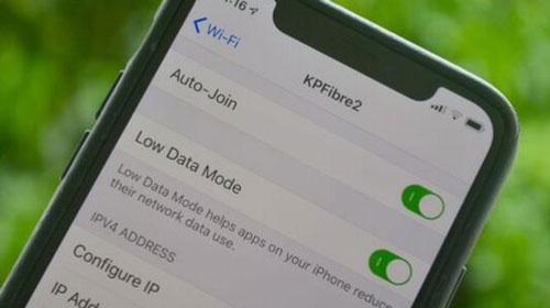 Cách tiết kiệm cước phí di động trên iPhone hoặc iPad của bạn chỉ bằng một nút chuyển đổi