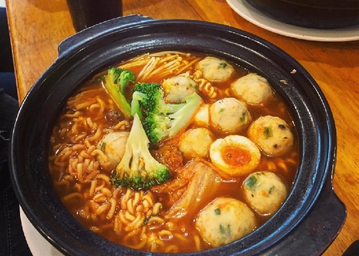 Cứ chê mì tôm ít chất, cho thêm 3 nguyên liệu sau, bát mì tầm thường thành hảo hạng