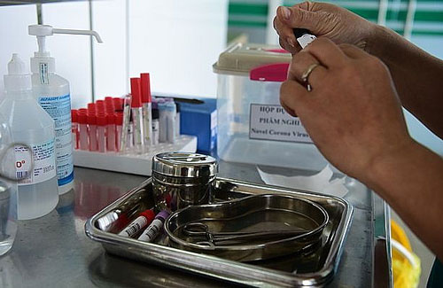 CLIP: Việt Nam nghiên cứu thành công bộ kit thử nhanh virus Corona