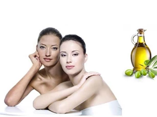 Cho thứ này vào sữa tắm rồi tắm mỗi tối, da bật tông trắng mịn lại không bị khô ráp
