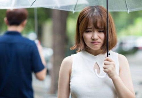 Chia tay một tuần, bạn trai đã có người yêu mới