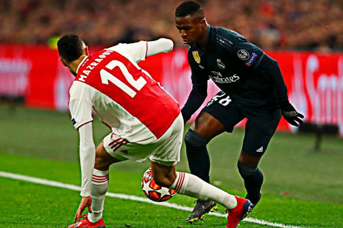 CLIP: Những màn phô diễn kỹ thuật ‘thượng thừa’ của sao trẻ Real