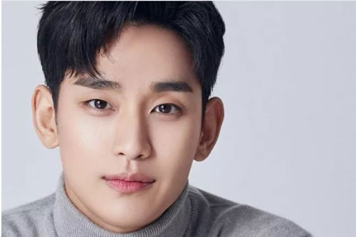 Kim Soo Hyun trở lại màn ảnh nhỏ sau 5 năm vắng bóng