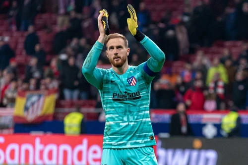 =4. Jan Oblak (Atletico Madrid, 100 triệu euro).