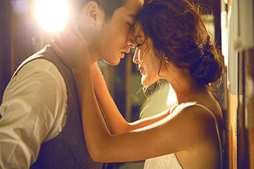 Vừa qua đêm tân hôn, mẹ chồng đã bắt tôi... đặt vòng tránh thai