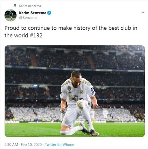 Benzema chia sẻ niềm vui với NHM