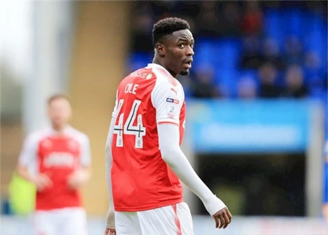 Devante Cole đã không thể thoát khỏi cái bóng quá lớn của Andy Cole