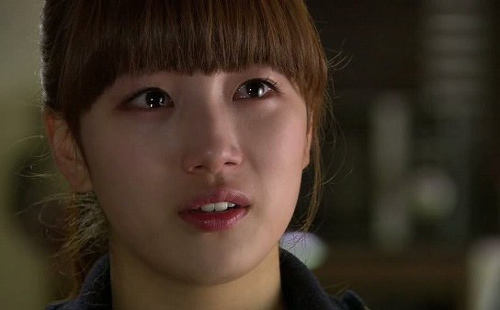 Định thông báo tin có bầu làm quà kỷ niệm 2 năm cưới, chồng tặng lại tôi món quà bất ngờ choáng váng hơn