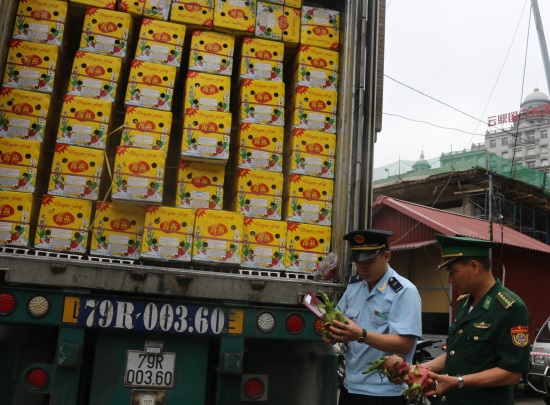Trung Quốc lùi thời gian trao đổi hàng hóa cư dân biên giới: Những kiến nghị với nông dân và DN Việt