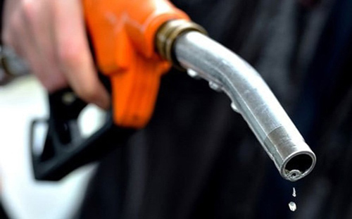 6 mẹo tiết kiệm xăng cho xe máy siêu hay, chị em nhất định phải biết