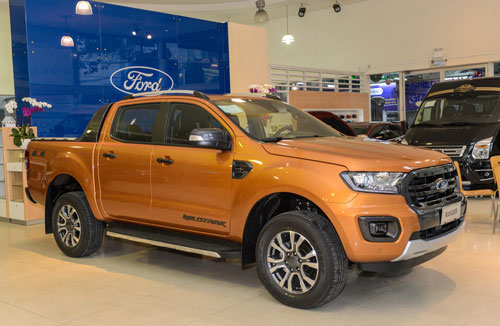 XE HOT (11/2): Honda SH mạ vàng giá 1,5 tỷ đồng, Ford Ranger giảm giá sốc