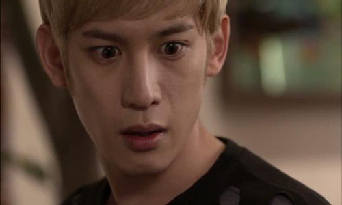 Chồng đau thắt tim khi biết lý do mùa đông vợ vẫn mặc áo cộc hì hụi hàng đêm trong nhà tắm cả tiếng trời