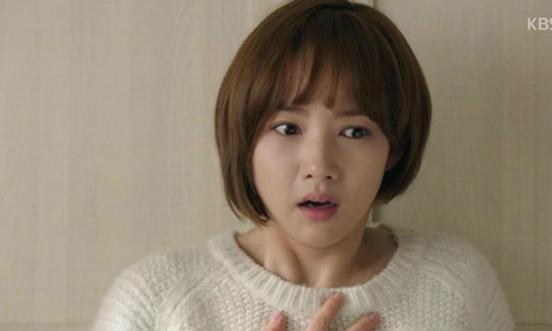 Nghe lén được cuộc trò chuyện của mẹ chồng và 1 người phụ nữ lạ, tôi bủn rủn chân tay đến ngã quỵ