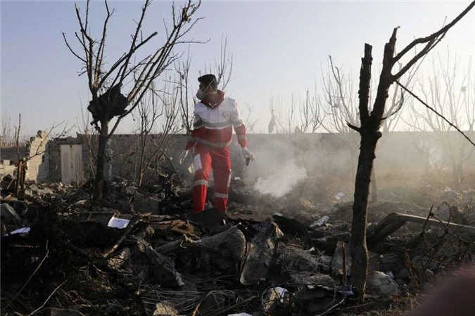 Iran biet ban nham may bay cho khach Ukraine tu dau nhung van choi quanh-Hinh-2