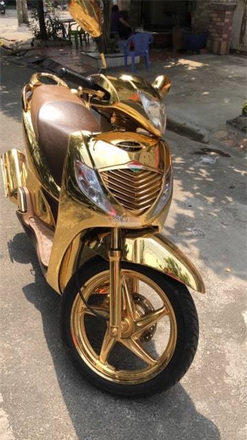 Tiết lộ bất ngờ về chiếc SH mạ vàng giá 1,5 tỷ đang gây sốt
