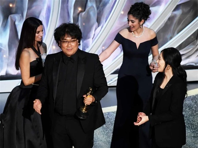 Nghệ sĩ Việt bày tỏ cảm xúc khi “Ký sinh trùng” thắng lớn tại Oscar 2020 - 3