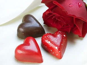 Tự làm socola trái tim tặng nàng ngày valentine ngọt ngào