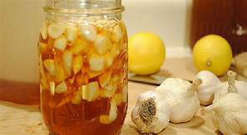 Tỏi kết hợp với nguyên liệu này tốt hơn thuốc bổ, mỗi ngày ăn một thìa để phòng "bách bệnh"