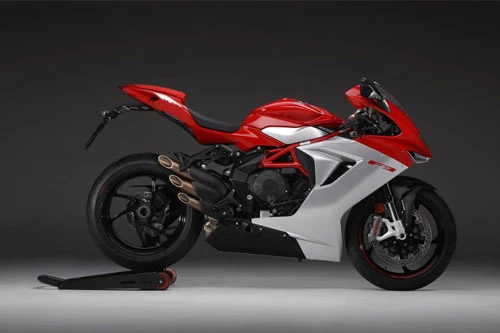 6. MV Agusta F3 675 2020 (giá: 15.390 euro).