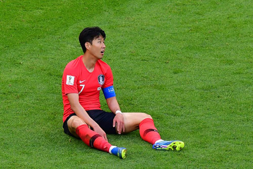 Cầu thủ trở thành "nô lệ" của lịch thi đấu dày đặc