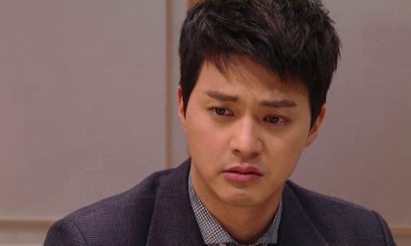 Đi xin việc, chồng "chết đứng" khi gặp lại người vợ "vô tích sự" mình ruồng bỏ năm xưa