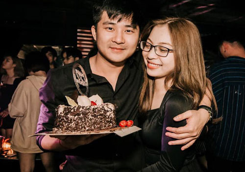 Thêm bằng chứng Nhật Lê đang mặn nồng bên bạn trai mới sau khi chia tay Quang Hải