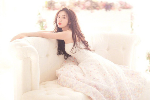 “Mỹ nhân đệ nhất giới streamer” chơi chiêu gì để có 5 triệu fans?