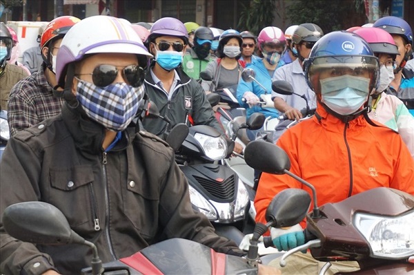 Tăng cường tuyên truyền người dân tham gia giao thông an toàn khi có dịch Covid-19