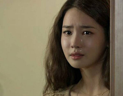 Ở nhà dưỡng thai, mẹ chồng suốt ngày cho ăn hoa quả dập, đến 1 hôm con dâu chết lặng chứng kiến cảnh này...