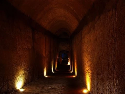 Bí ẩn cạm bẫy siêu trí tuệ của ngôi mộ cổ nguy hiểm nhất thế giới đã chôn vùi 80 kẻ trộm - Ảnh 7.