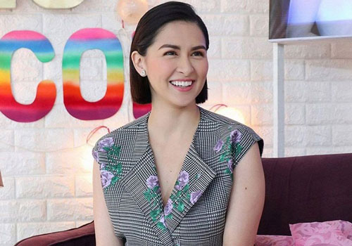 'Mỹ nhân đẹp nhất Philippines' khiến nhiều người thất vọng vì thân hình phì nhiêu sau hai lần sinh nở