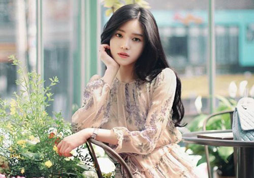 Phụ nữ sinh vào ngày âm lịch này, trời sinh mang hảo mệnh, cả đời sống trong nhung lụa giàu có, hậu vận tận hưởng vinh hoa phú quý