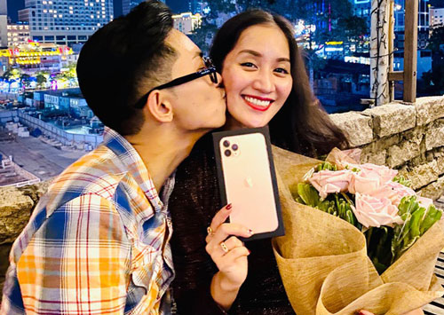 Sau 10 năm “vô tâm”, Phan Hiển khiến Khánh Thi rơi nước mắt xúc động