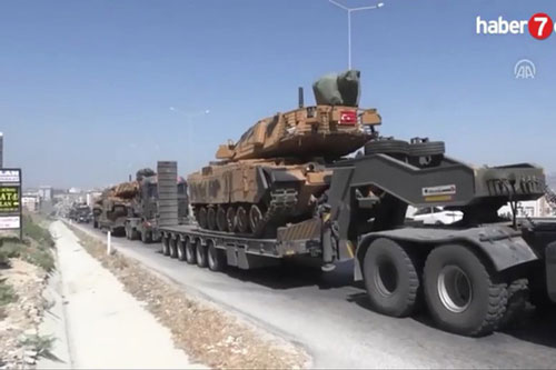 Thổ Nhĩ Kỳ đưa hàng loạt xe tăng hạng nặng vào chiến trường Syria