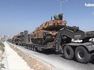 Thổ Nhĩ Kỳ đưa hàng loạt xe tăng hạng nặng vào chiến trường Syria