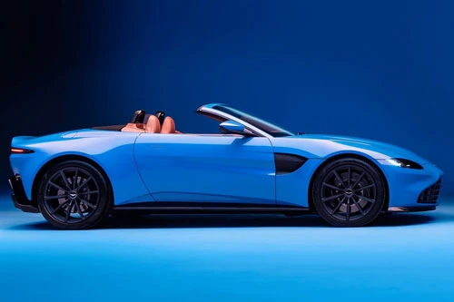 Aston Martin Vantage Roadster.