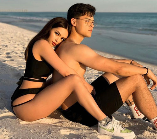 Hot girl Việt kiều đẹp nóng bỏng yêu xa ngày Valentine