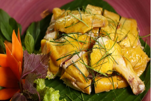 Luộc gà xong cứ làm ngay bước này, đảm bảo da giòn sần sật, thịt vàng ươm- chín đều không nát