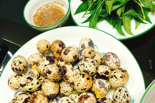 Cách luộc trứng cút lộn vừa chín tới, không bị vỡ nứt, dễ bóc vỏ lại béo ngọt hấp dẫn