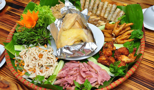 Thịt gà đại kị với thứ này, đừng dại nấu chung kẻo tiền mất tật mang, mua bệnh vào người