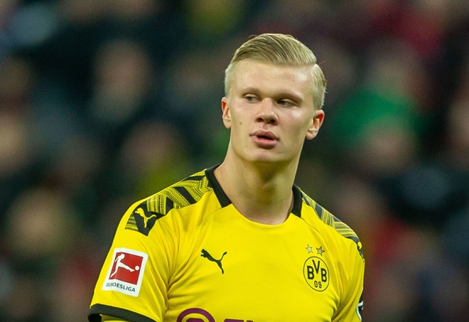 Haaland nói về việc từ chối MU